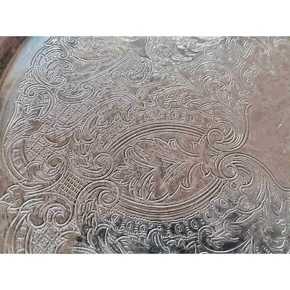 OL Oneida USA w/ 2 Lions Mark Round Vintage Silverplate Tray Floral Etching 15" - Picture 9 of 11